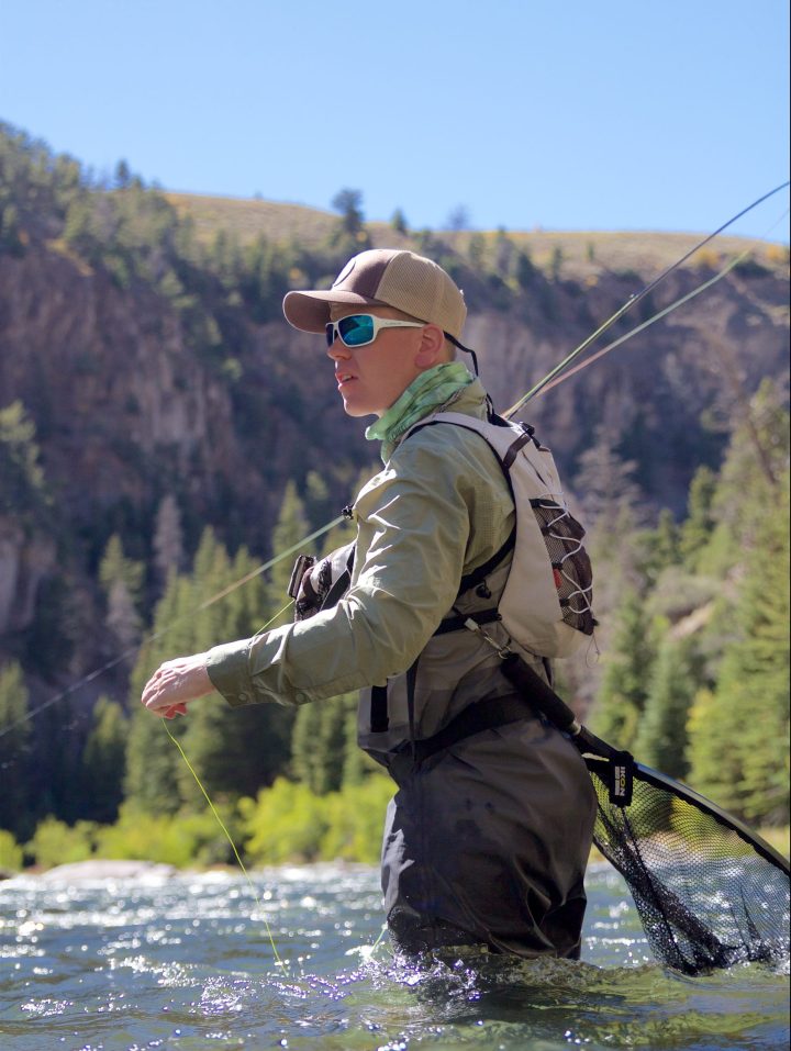 blogi-5-jyrki-nymfaa-bluella-tarkkaavaisena