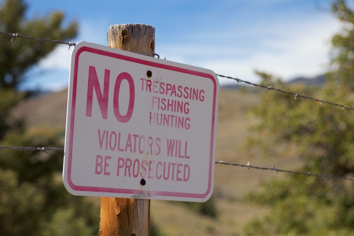 blogi-5-yksityisalueet-on-yleensa-merkitty-selkeasti-fiksuinta-pysytella-oikealla-puolella-aitaa