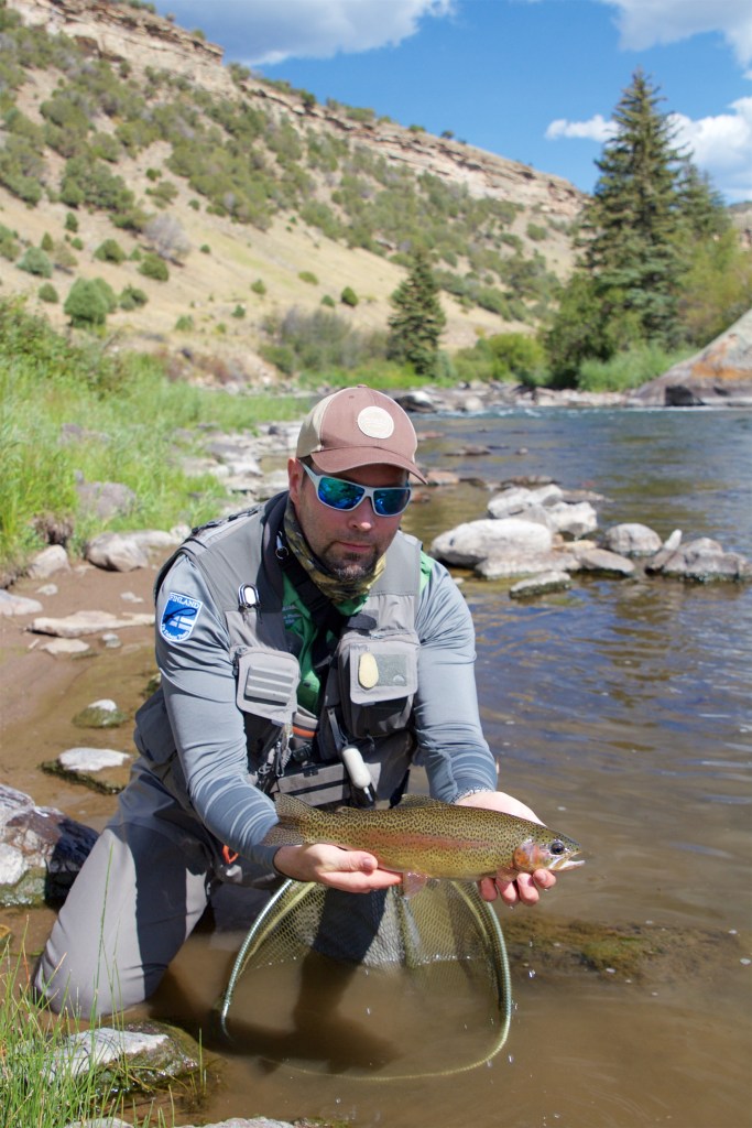 Pintaperhoon haksahtanut Eagle-joen asukki